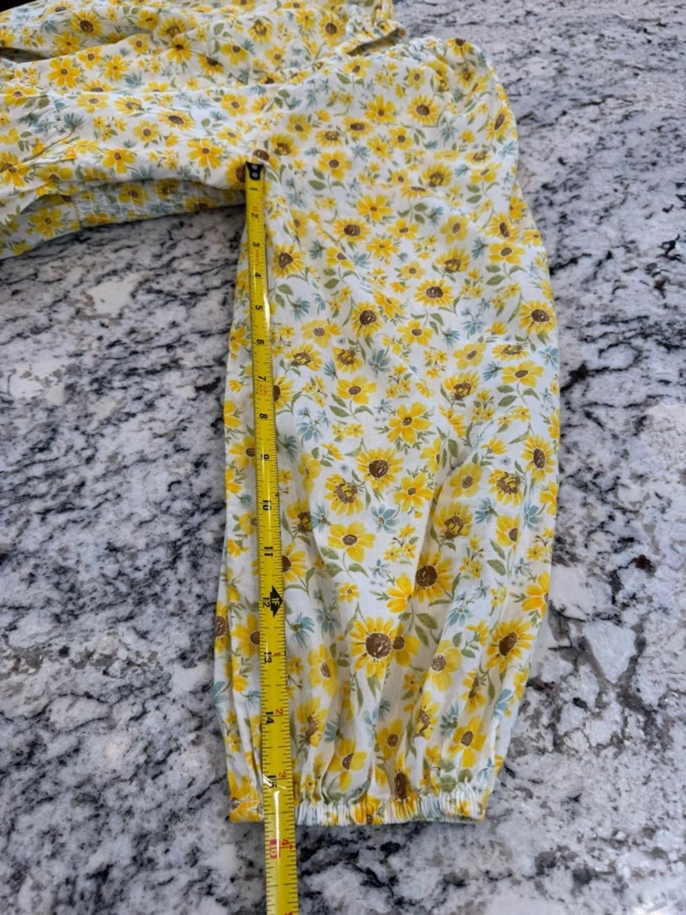 Old Navy Sunflower Floral Smocked Peplum Top | Puff Sleeve Cottagecore Boho - Picture 9 of 10